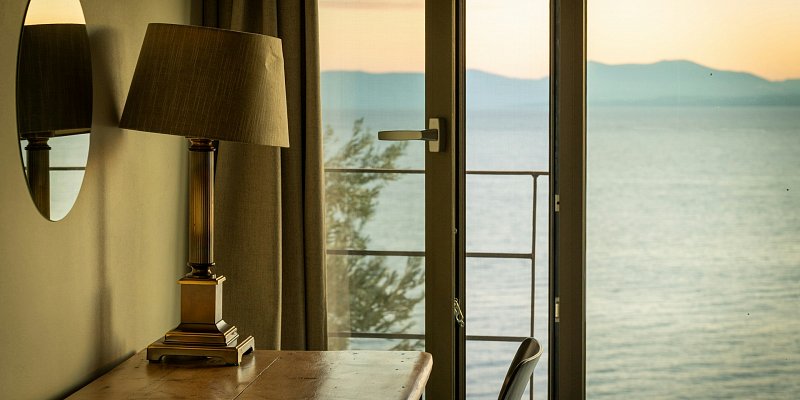 Home Hotels villas and airbnb pickups car rental